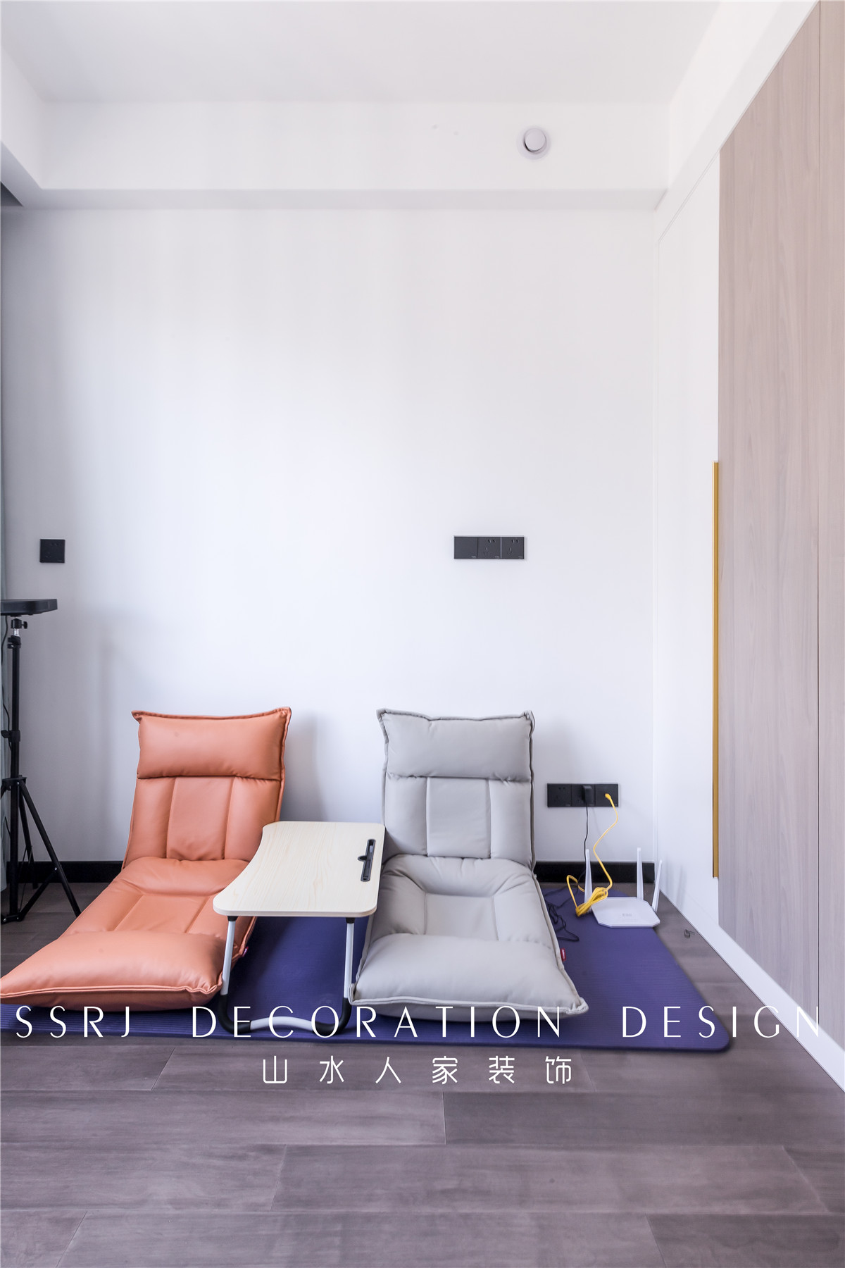 東風(fēng)還建樓意式極簡風(fēng)格裝修效果圖 東風(fēng)還建樓意式極簡風(fēng)格裝修效果圖