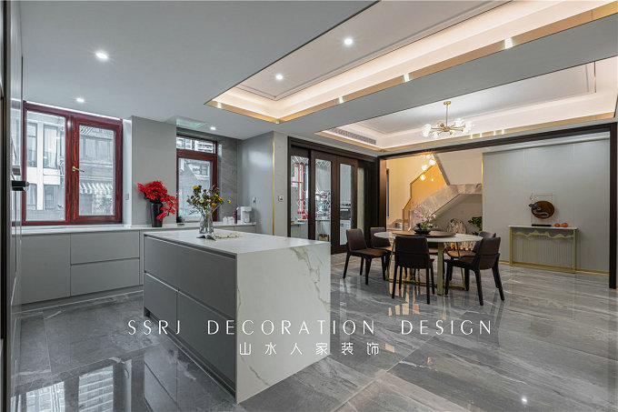 裝修衛(wèi)生間適合老人用的東西