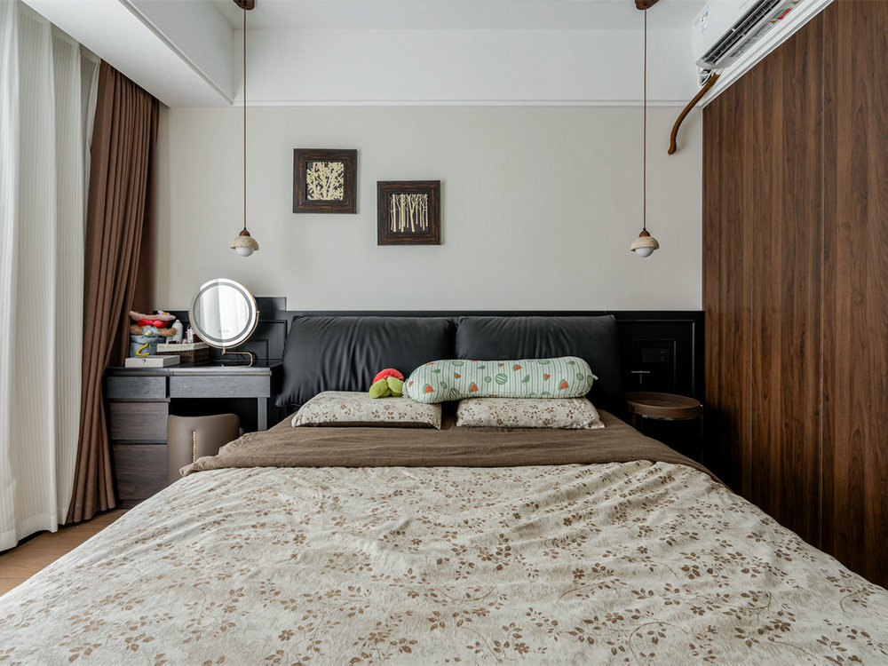 國(guó)博城鳳棲居122平中古風(fēng)格裝修效果圖