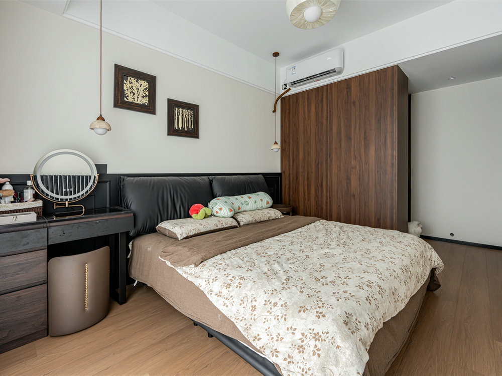 國(guó)博城鳳棲居122平中古風(fēng)格裝修效果圖