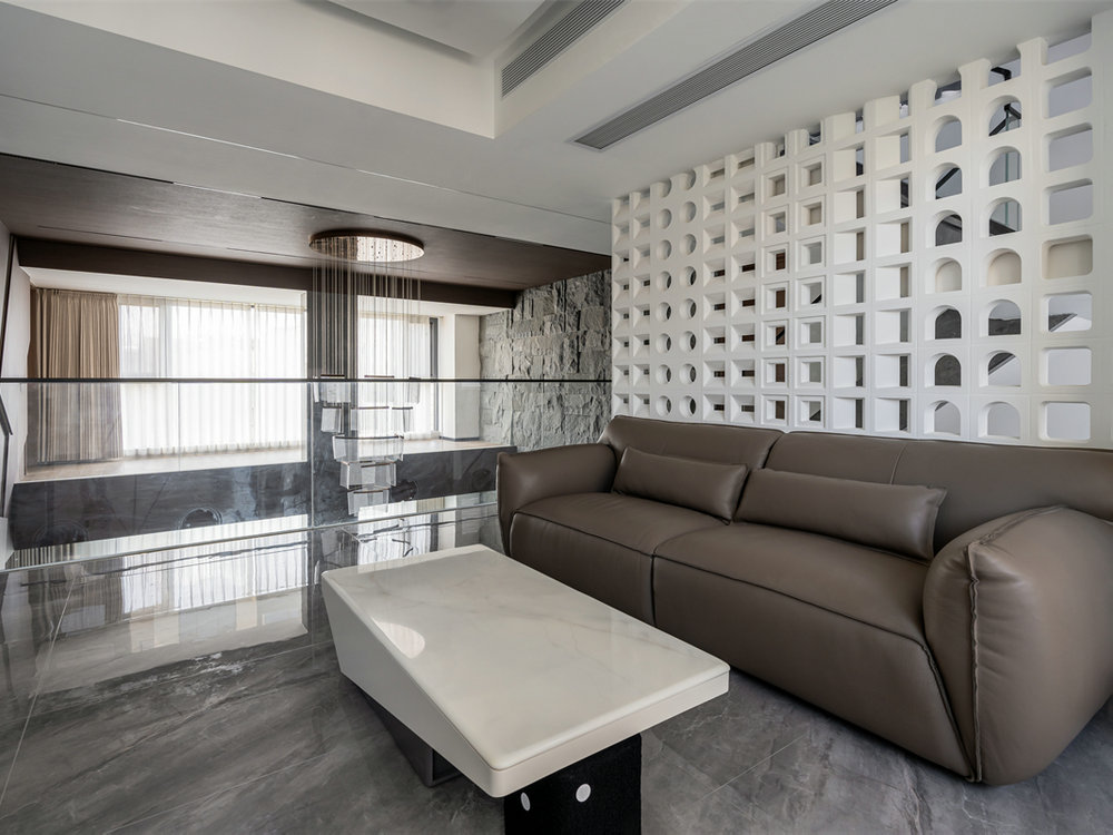 臨空香廷300平現(xiàn)代風(fēng)格裝修效果圖