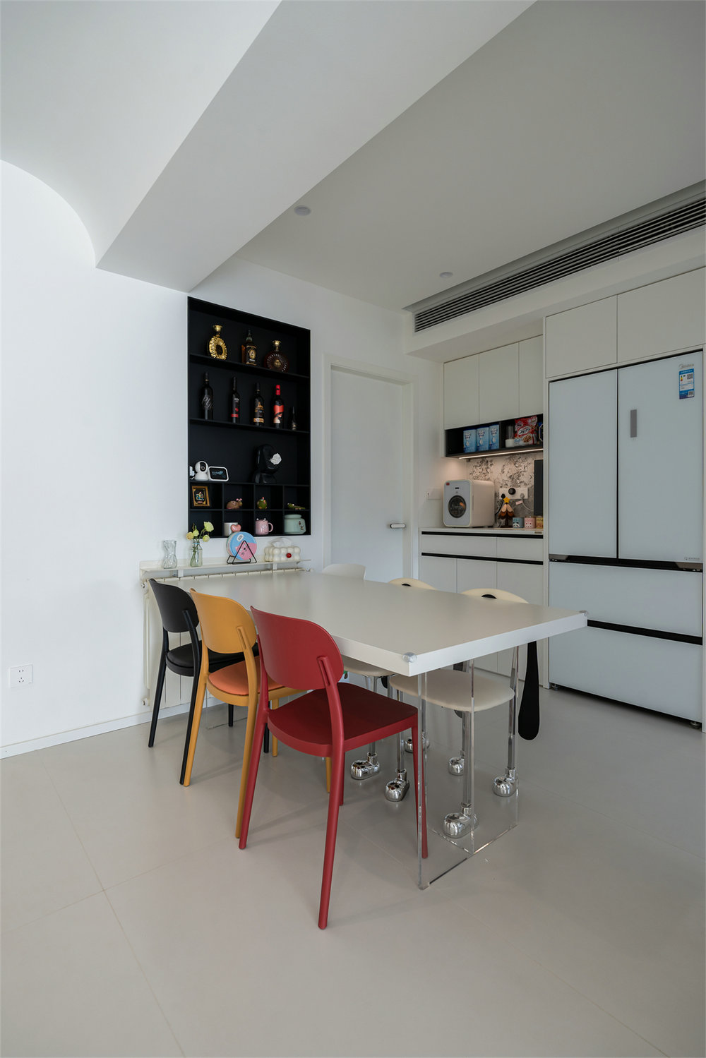 東湖名居151平現(xiàn)代風(fēng)格裝修效果圖