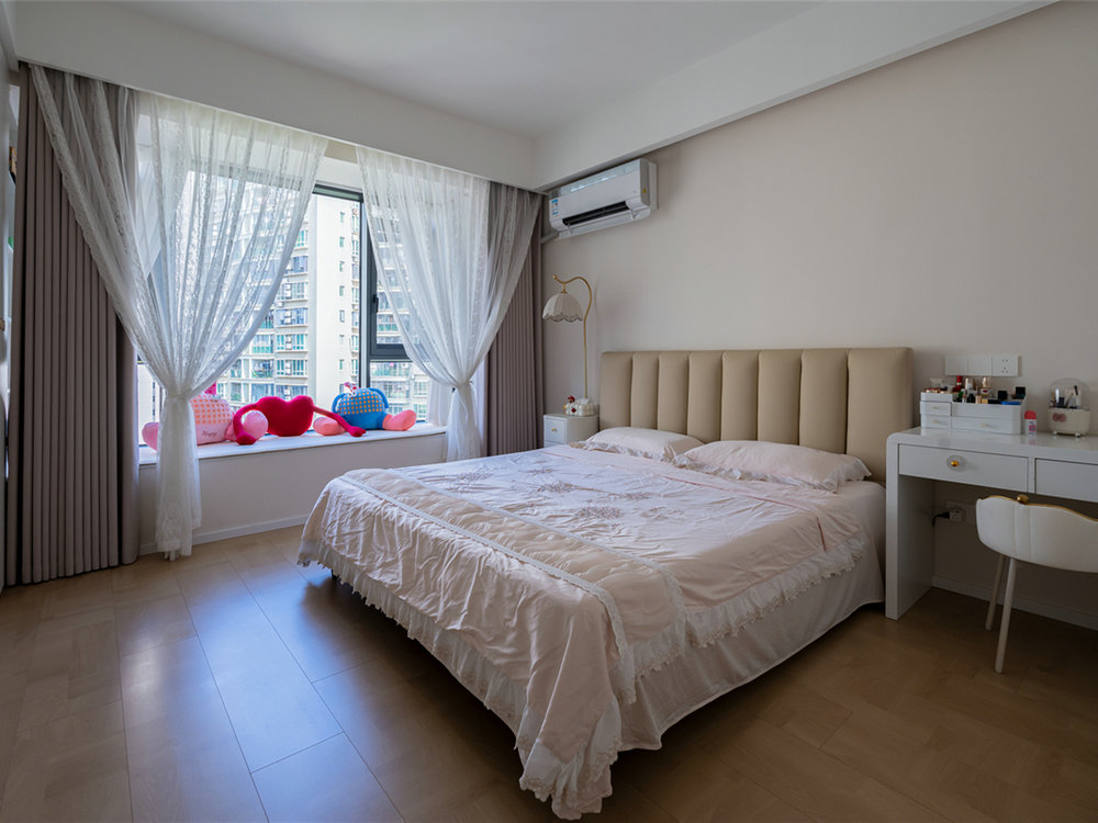 東湖名居151平現(xiàn)代風(fēng)格裝修效果圖