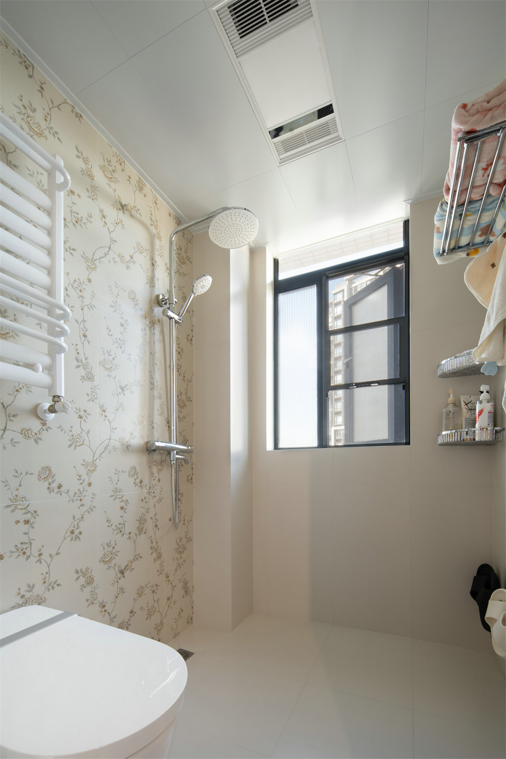 新長(zhǎng)江香榭琴臺(tái)104平中古風(fēng)格裝修效果圖