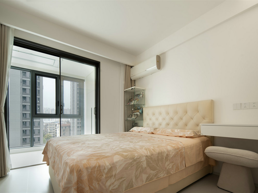 中交澄園130平現(xiàn)代極簡風格裝修效果圖