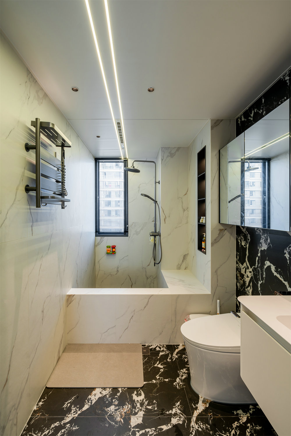 華僑城紅坊右岸140平法式香奈兒風(fēng)格裝修效果圖