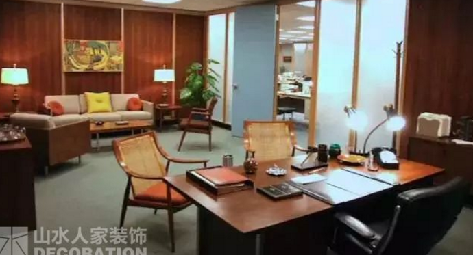 看電影.學(xué)裝修：因?yàn)橛心?，所以有意義